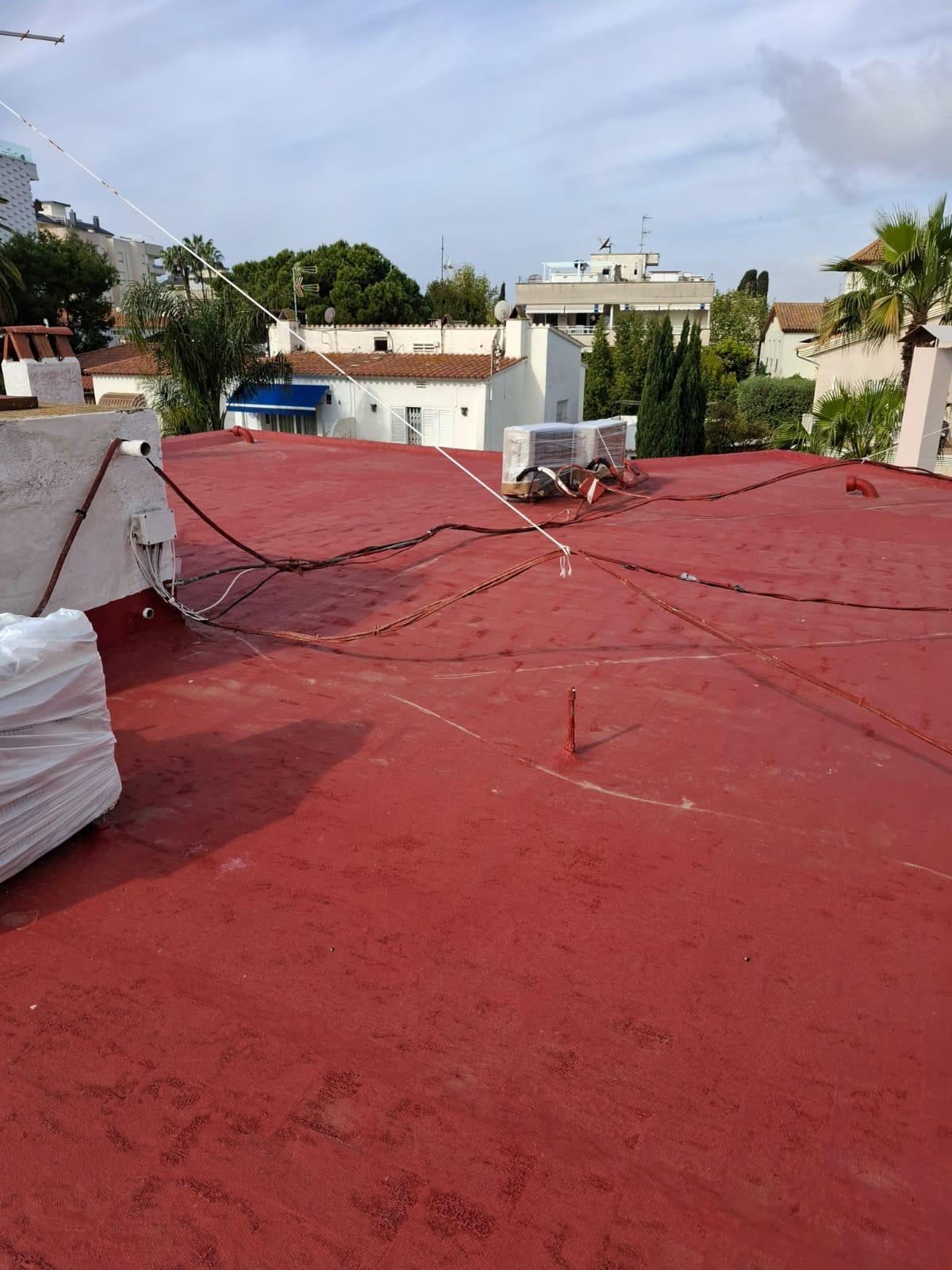 Impermeabilización con Corcho Proyectado en Sitges