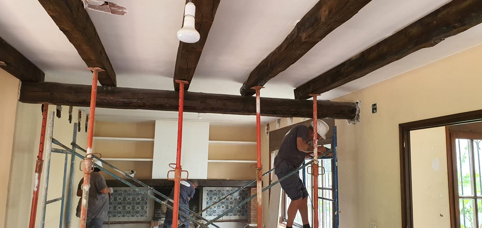 Reforma integral con piscina en Santa Cristina de Aro (2023)