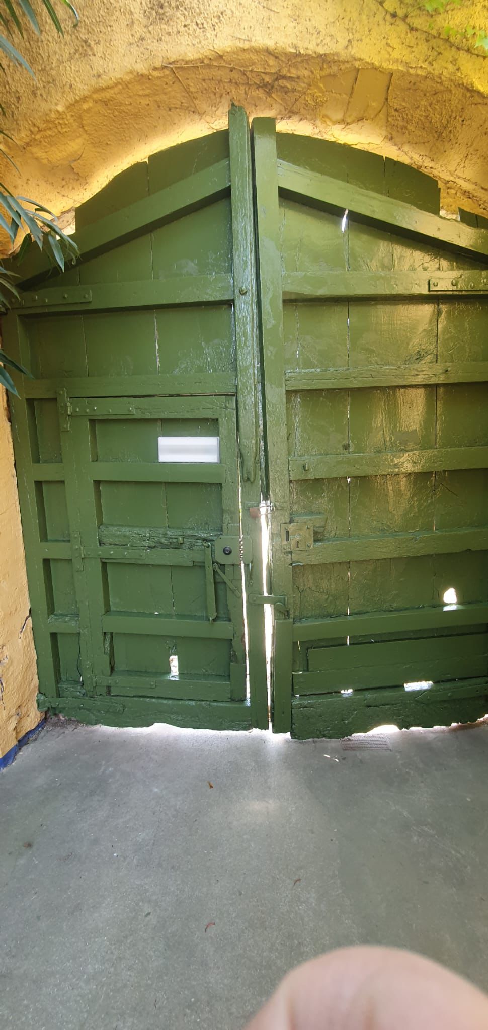 Obra de pintura y restauración en Vila Noveta 