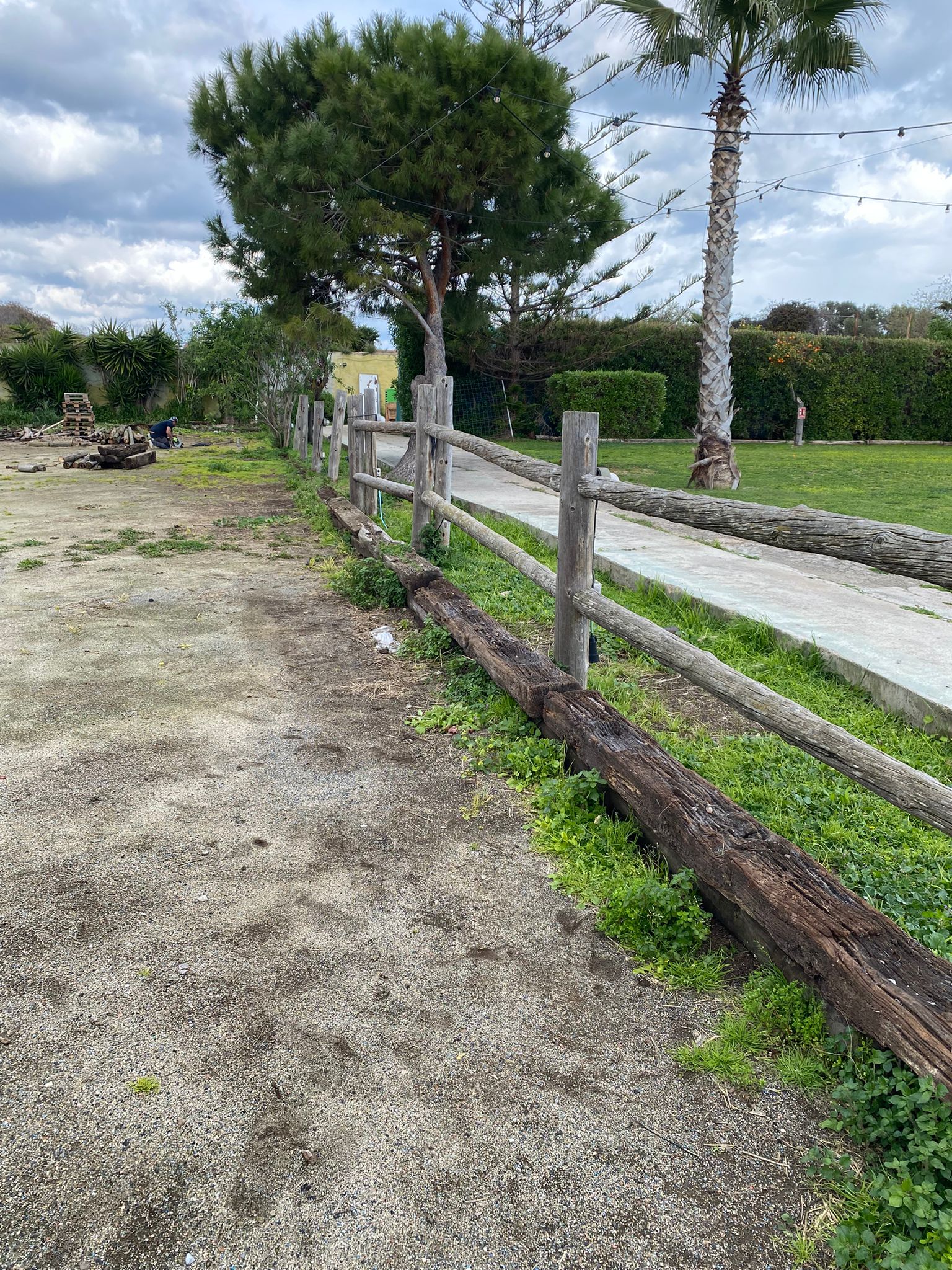 Obra Vila Noveta – zona exterior y mobiliario (2024)